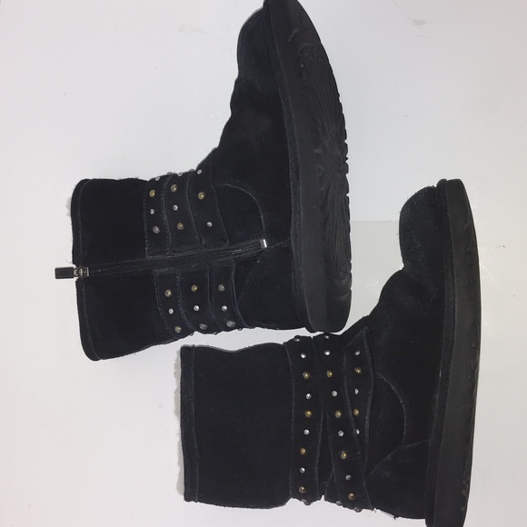 UGG Black Ankle Boots with Slouchy Cuff and Studded Details - Picture 2 of 8